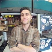 Técnico en ebanisteria conocimientos en técnicas de escultura, grabado entre otros